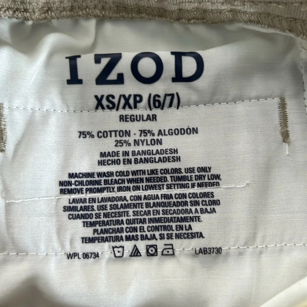 IZOD boys Khaki Shorts. 2 pair. NWT - Picture 8 of 8